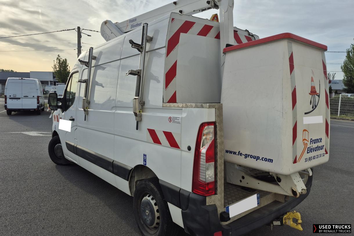 Renault Trucks Master 145
