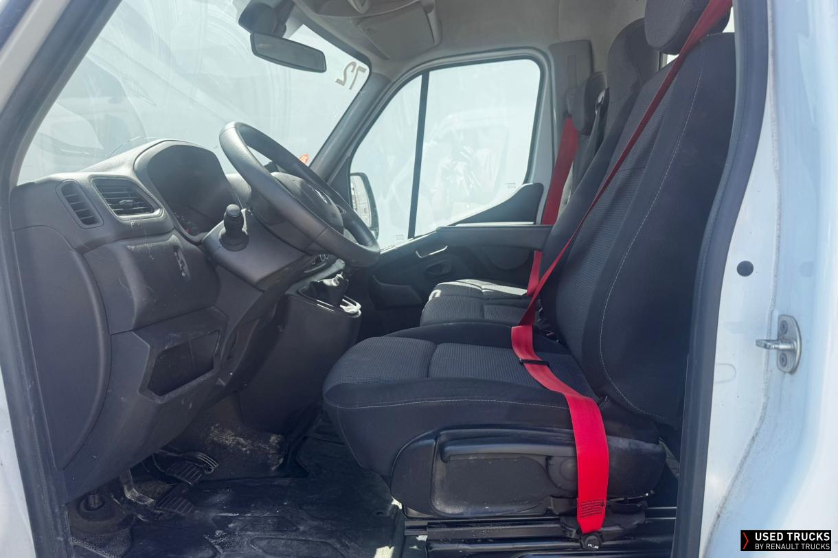 Renault Trucks Master 165