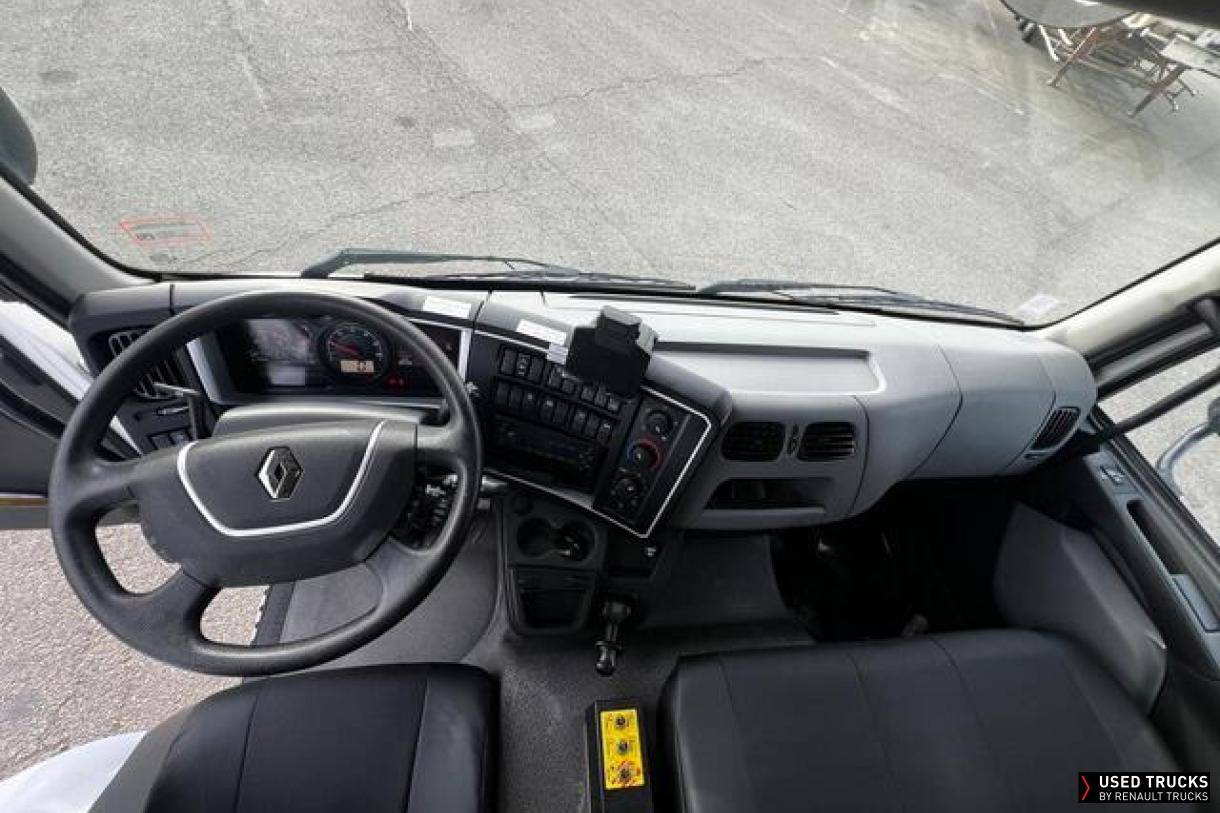 Renault Trucks D 240