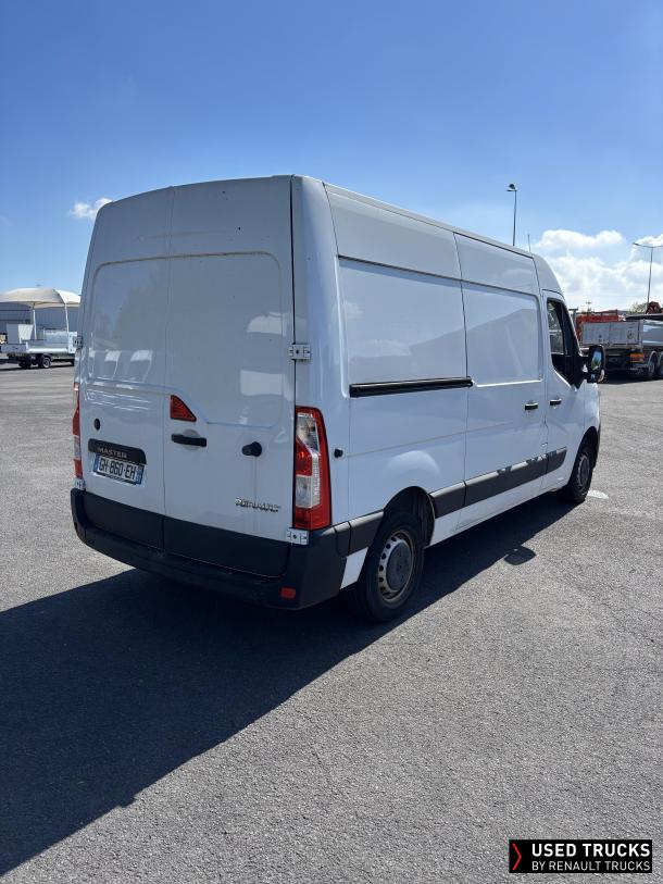Renault Master 140