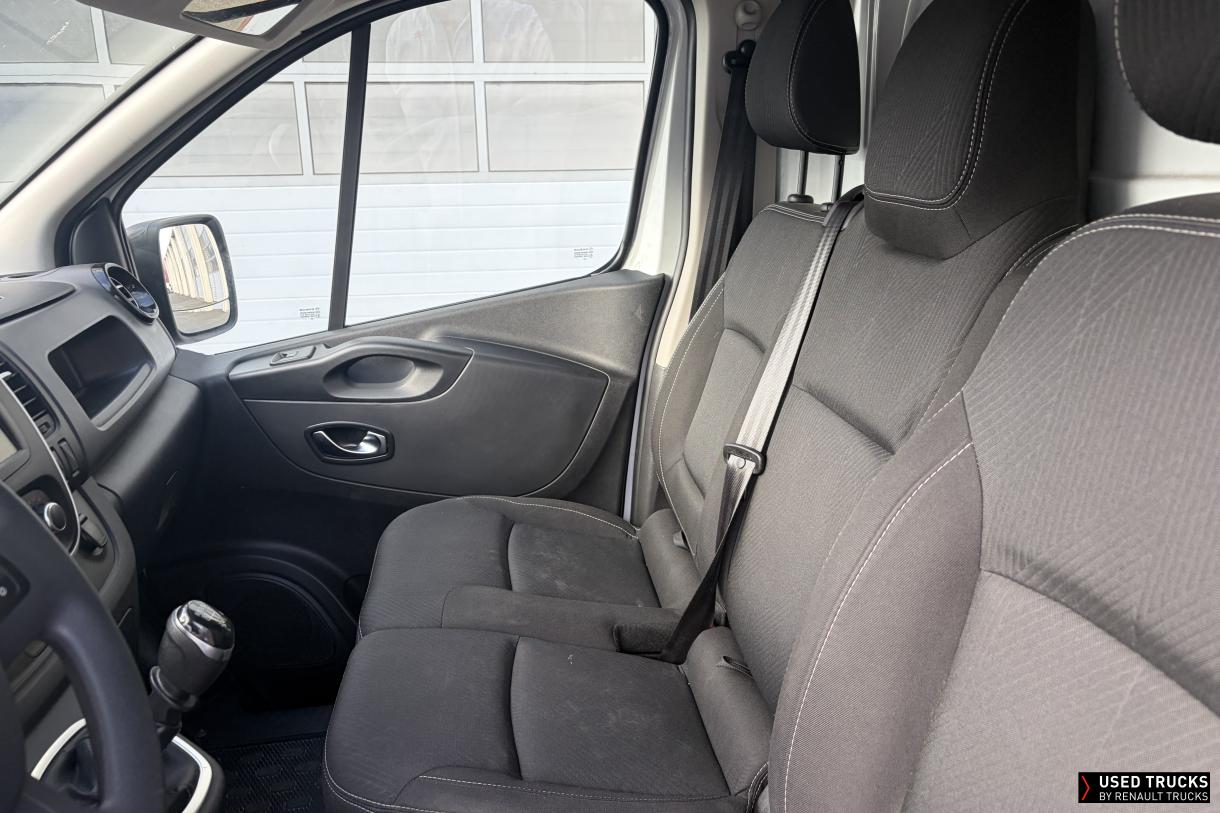 Renault Trafic 120