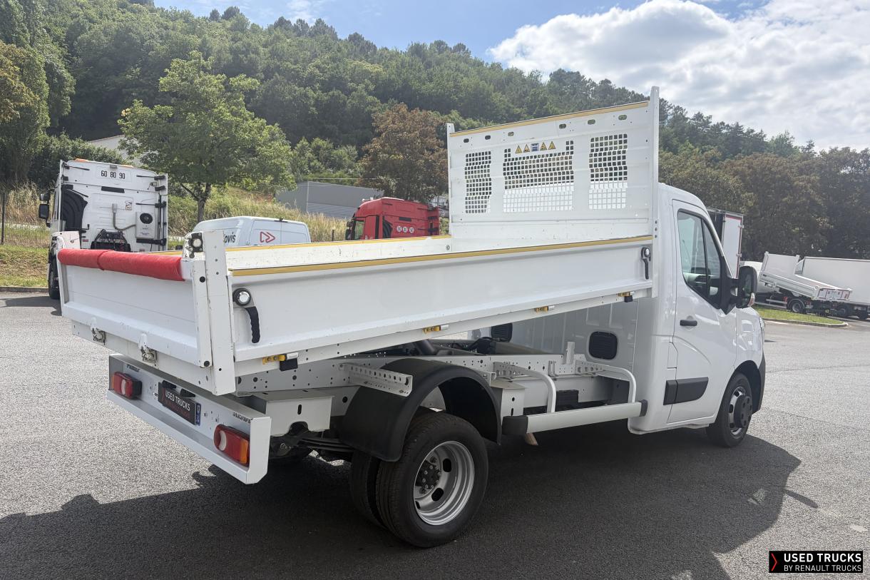 Renault Master 130