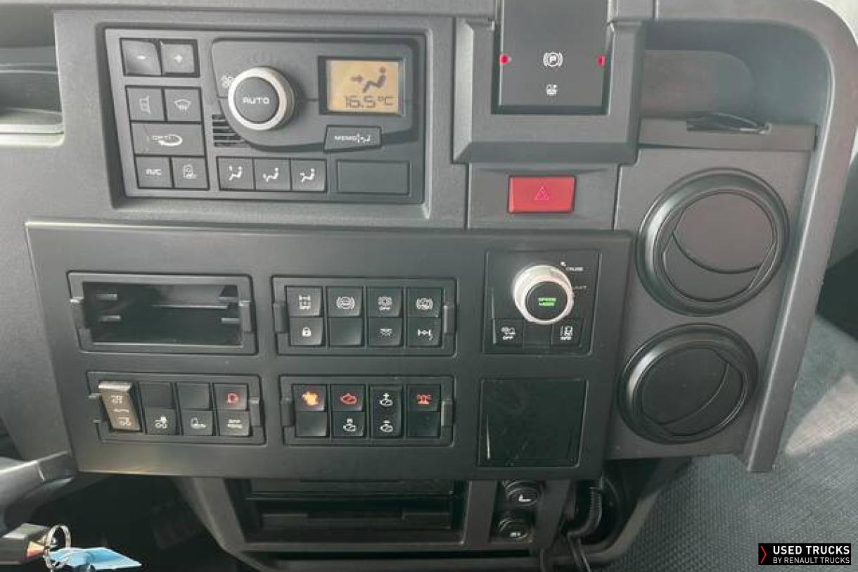 Renault Trucks C 440