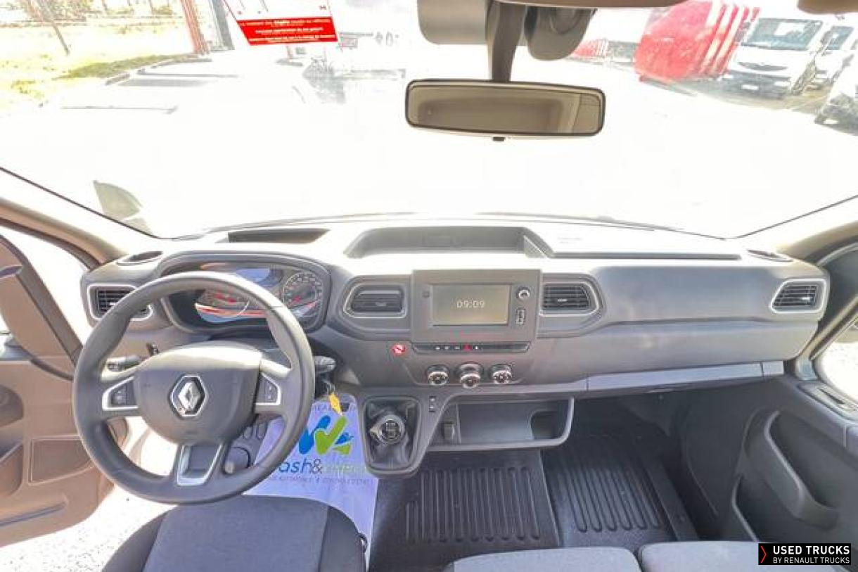 Renault Master 145