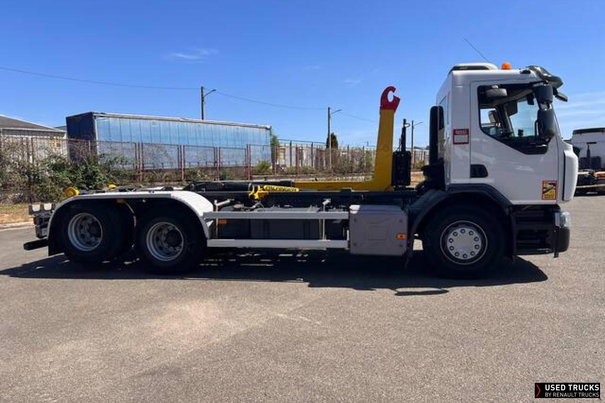 Renault Trucks D Wide 430
