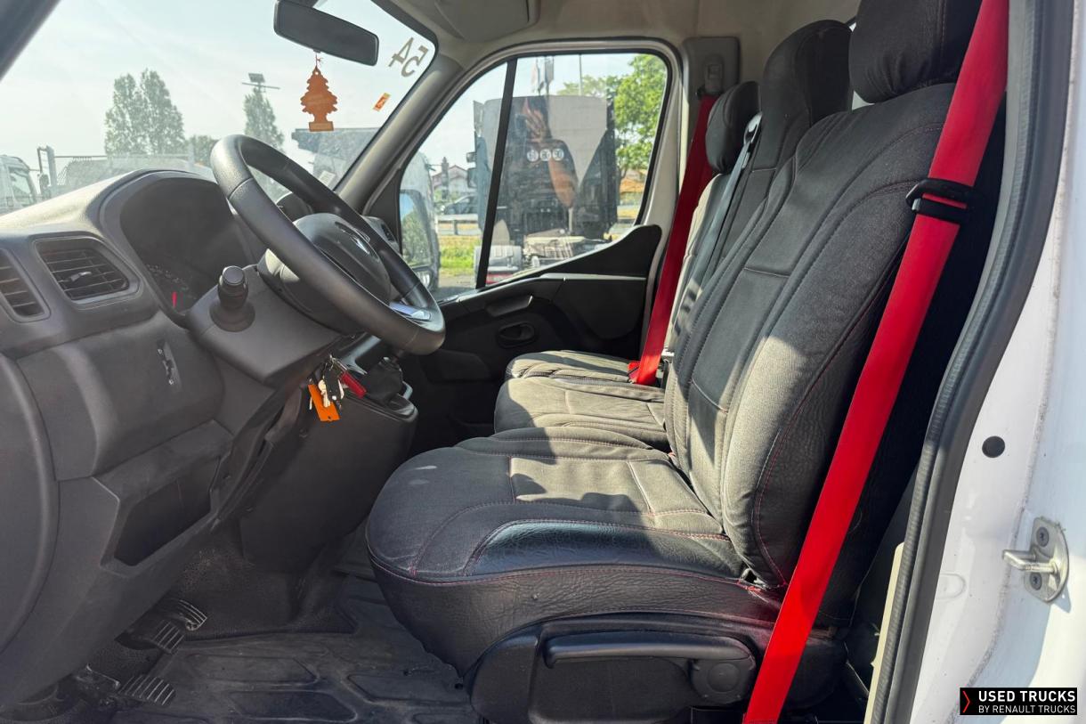 Renault Trucks Master 145