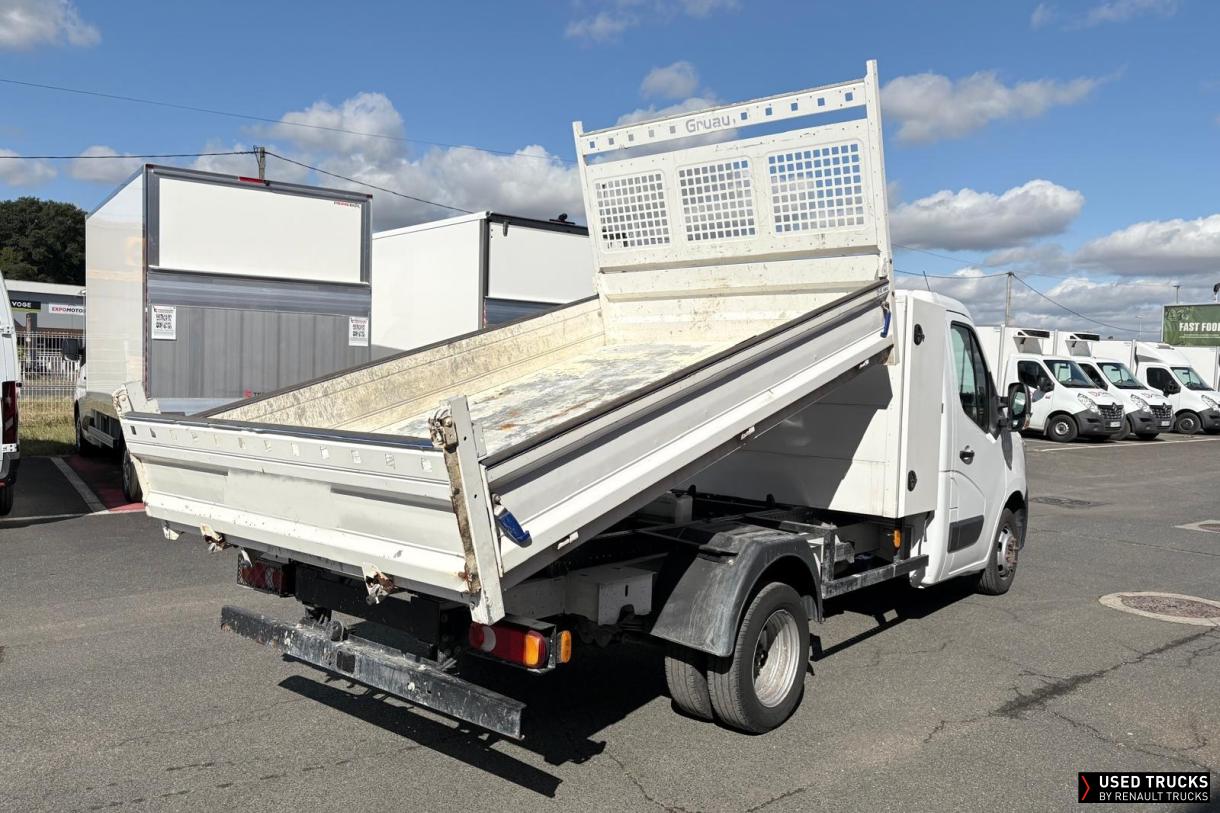 Renault Master 130