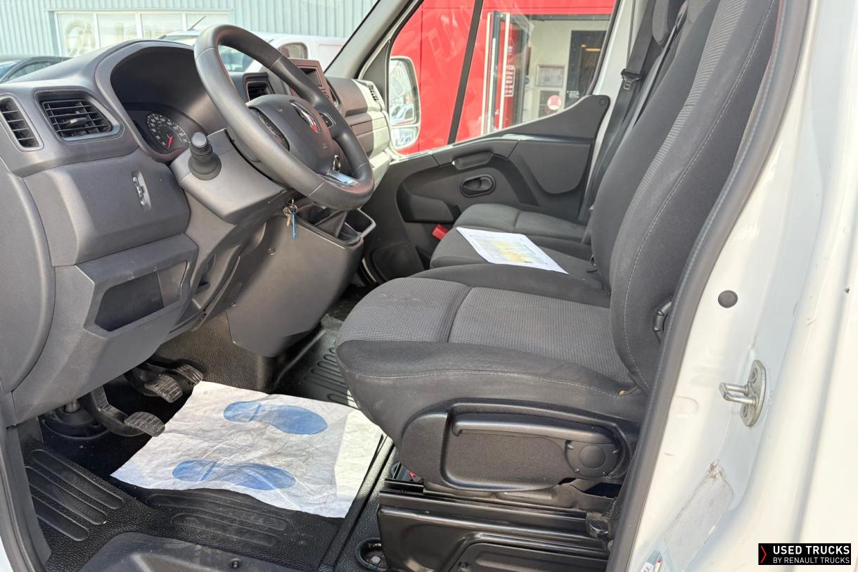 Renault Master 130