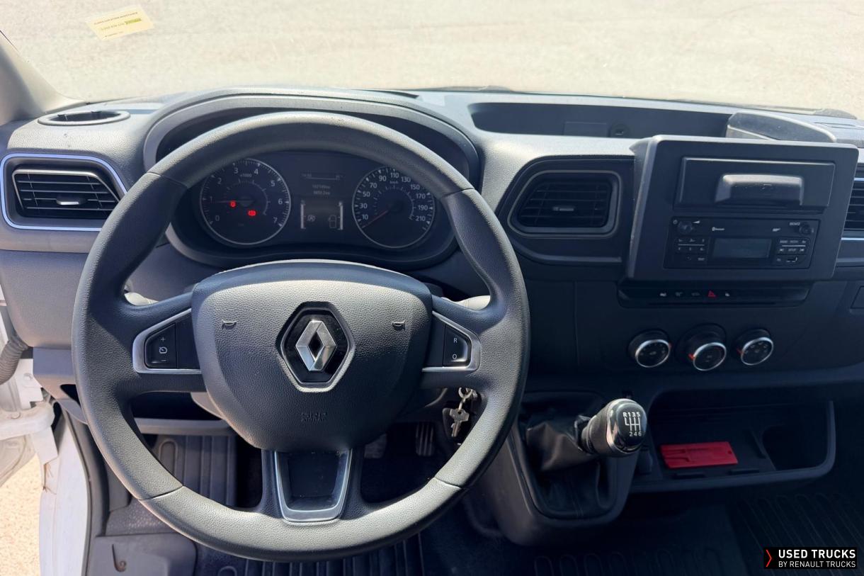 Renault Trucks Master 145