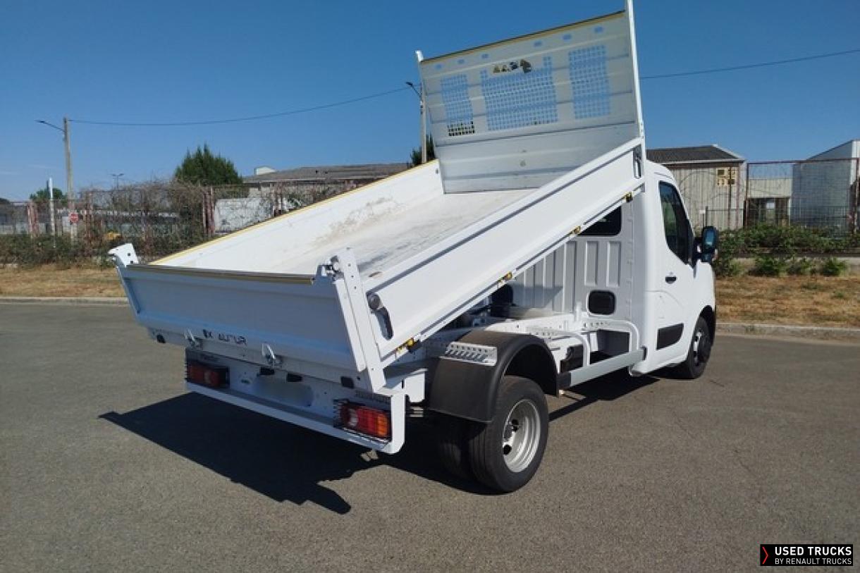 Renault Master 130