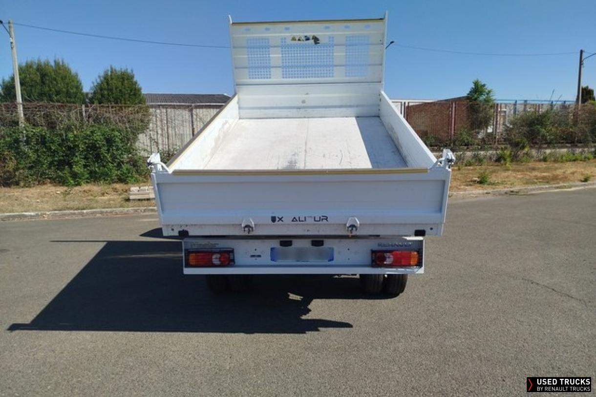 Renault Master 130