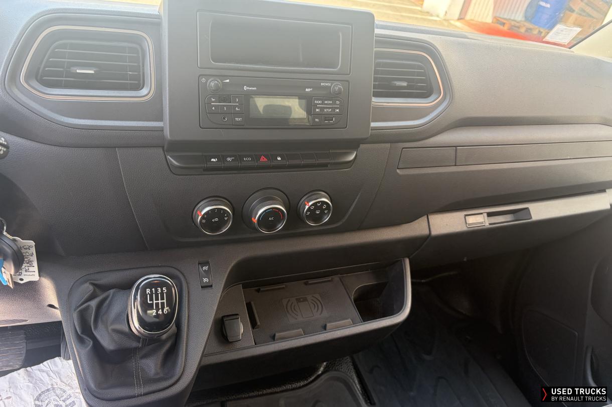 Renault Trucks Master 165