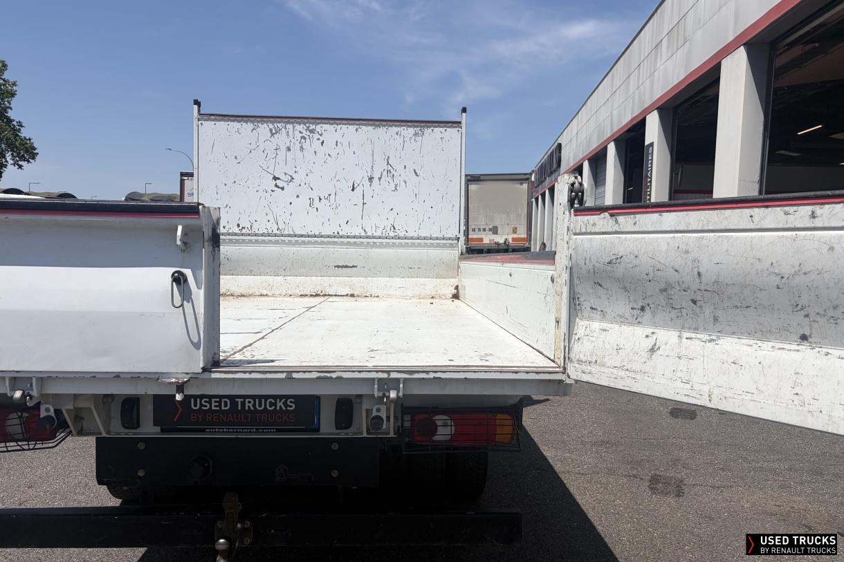 Renault Trucks Master 165