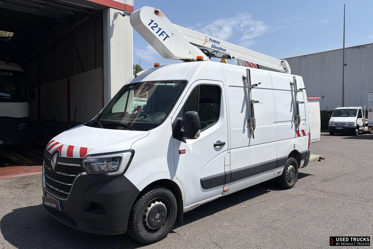 Renault Trucks Master 145