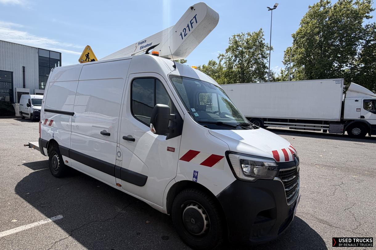 Renault Trucks Master 145
