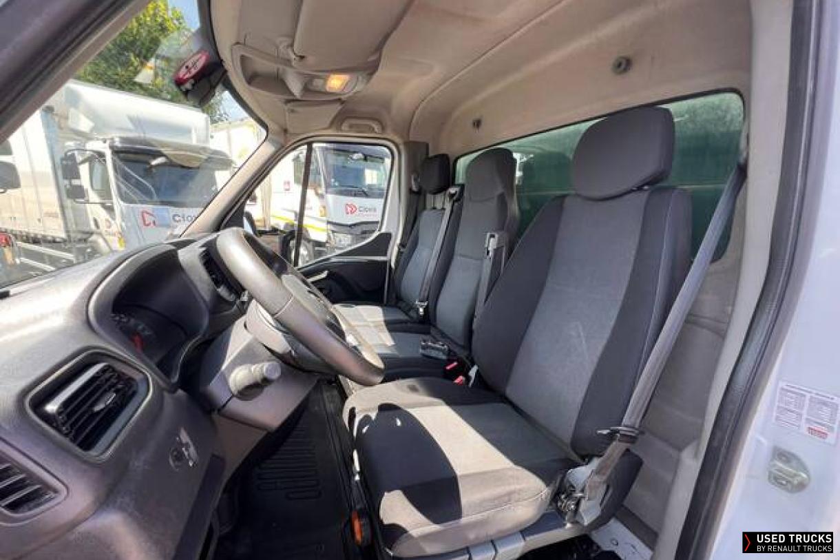 Renault Master 165
