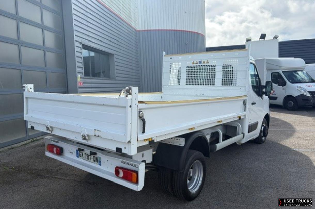 Renault Trucks Master 135