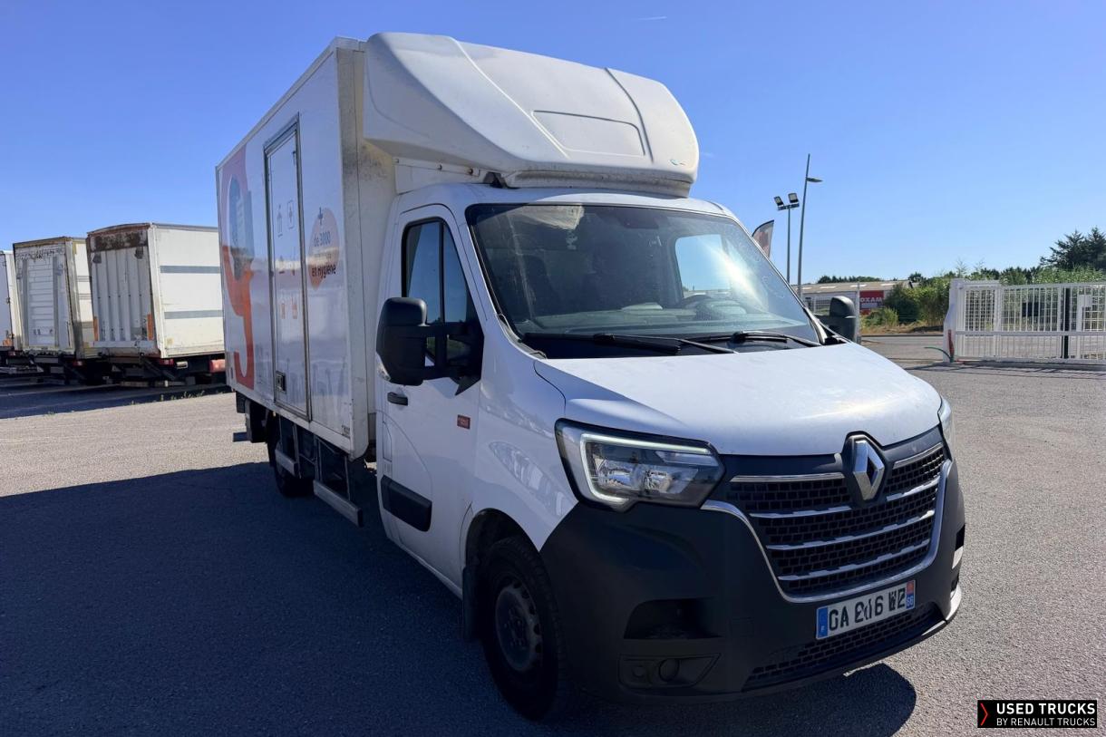 Renault Trucks Master 145