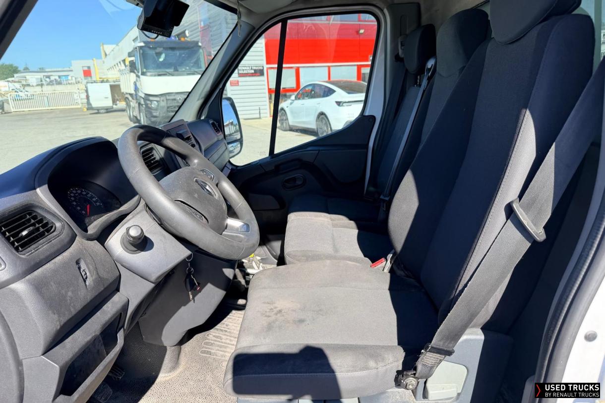 Renault Trucks Master 145