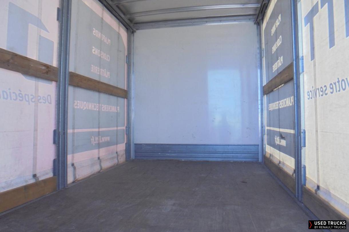 Renault Trucks Master 165