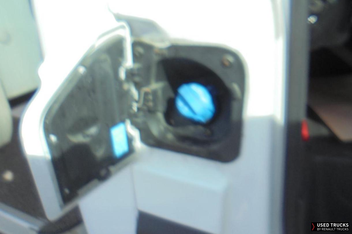 Renault Trucks Master 165