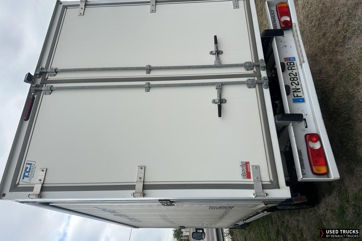 Renault Trucks Master 145