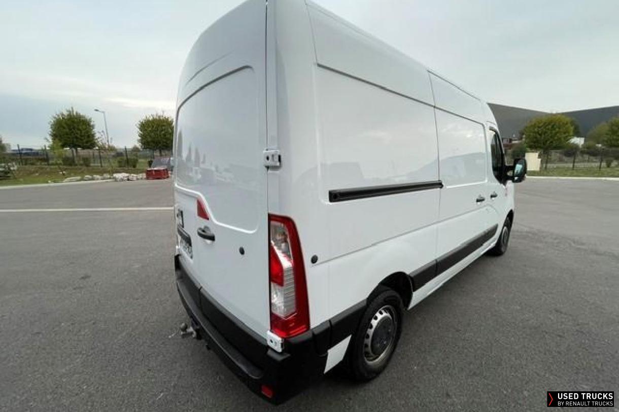 Renault Trucks Master 150