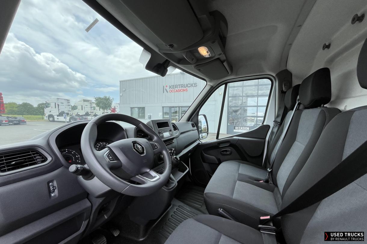 Renault Trucks Master 135