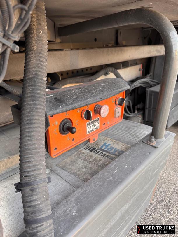 Renault Trucks D Wide 280