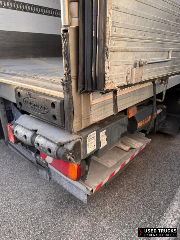 Renault Trucks D Cab 2.1 240
