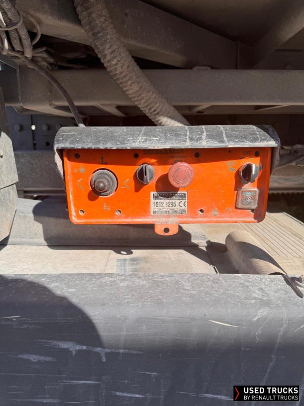 Renault Trucks D Wide 280