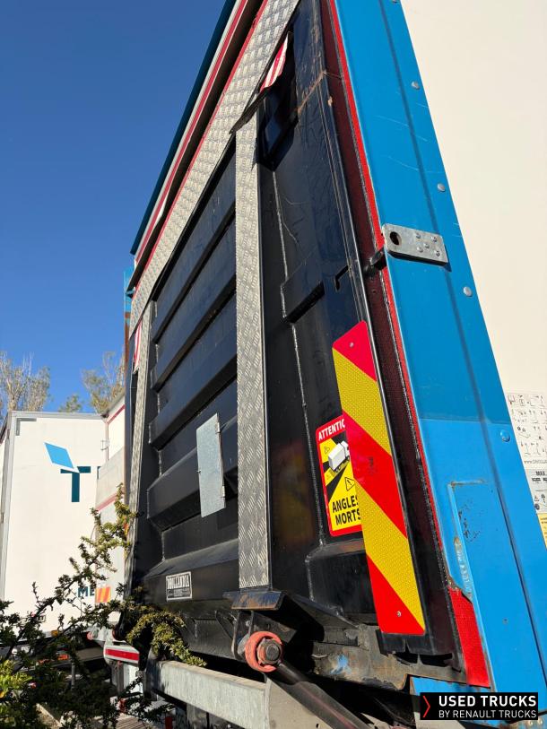 Renault Trucks D 250