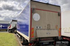 Renault Trucks D
                                          210