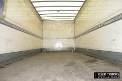 DAF LF
                                          210