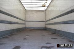 DAF LF
                                          210