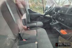 Renault Trucks Master
                                          145