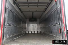 Renault Trucks D
                                          240