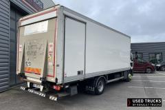 Renault Trucks D
                                          240