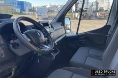 Renault Master
                                          145