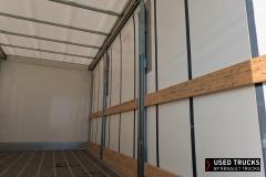 Renault Trucks D
                                          240
