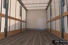 Renault Trucks D
                                          240