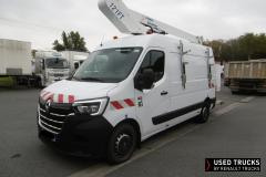 Renault Trucks Master
                                          145