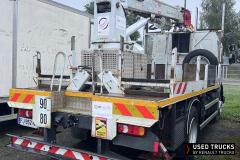 Renault Trucks D
                                          240