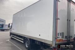 Renault Trucks D
                                          240