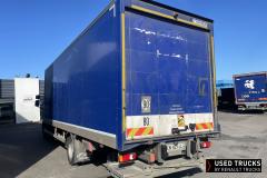Renault Trucks D
                                          210
