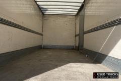 Renault Trucks D
                                          210