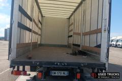 Renault Trucks D
                                          280