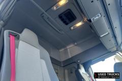 Renault Trucks T
                                          480