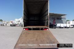 Renault Trucks D
                                          320
