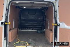 Ford Transit
                                          105
